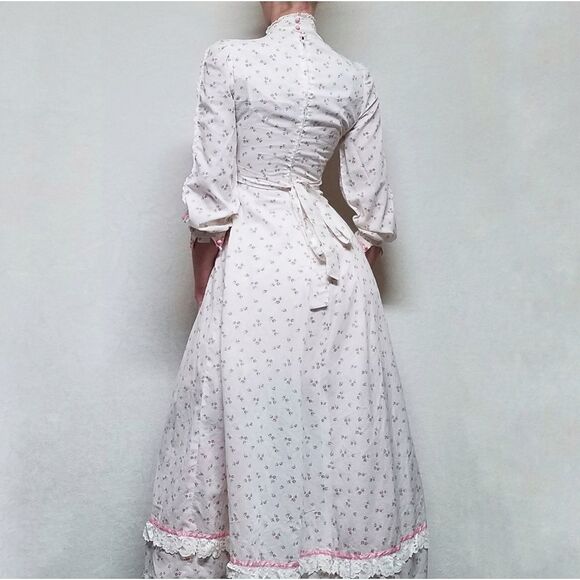 Vintage 1970s Pink Floral Lace Lattice Ribbon Bustier Antebellum Maxi Dress - Picture 6 of 16